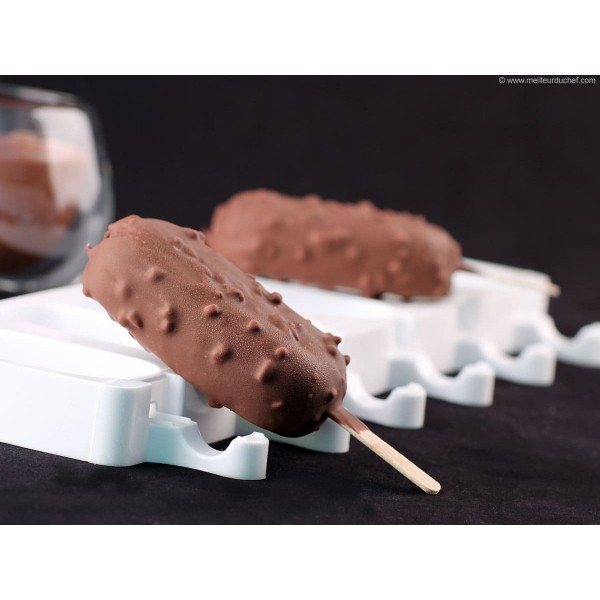 Scoops choco bar ice cream